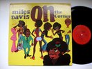 ULTRASONIC CLEAN - MILES DAVIS = ON THE CORNER - NM / NM Vinyl LP