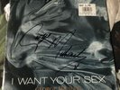 HAND SIGNED  GEORGE MICHAEL 7