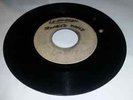 BLANK/SO MANY TROUBLES IN THE WORLD - UNKNOWN GROUP [REGGAE]  7