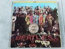 THE BEATLES - Sgt PEPPER'S LONELY HEARTS CLUB BAND. CANADA CAPITAL RELEASE.