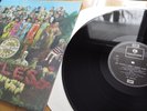 The Beatles Sgt. Peppers Lonely Hearts Club Band EMI 1980 PCS 7027 NM lp