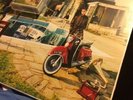 Oasis.BE HERE NOW,DOUBLE 12” FIRST PRESSING VINYL AND CASSETTE ALBUMS.CRELP 219