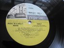 FAMILY, Music in a dolls house, original first issue UK 1968 debut LP.
