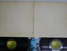 BEATLES WHITE ALBUM APPLE AP-8570,1 Japan VINYL 2LP
