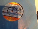 Tamla Motown Singles.Rare DJ Demo.MW.3009.Im learning to trust my man..Sisters