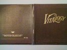 Vinyl LP Pearl Jam Vitalogy Complete w/ Inserts Epic Records 88697843111 JK1