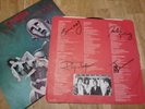 QUEEN - SIGNED NEWS OF THE WORLD LP, INNER SLEEVE HAS 4 AUTOGRAPHS INC F.MERCURY