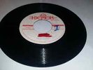 DESMOND/HOLY MOUNT ZION - THE ACTIONS [ROOTS REGGAE]  7