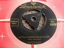 KITTY KALLEN: LITTLE THINGS MEAN A LOT 1954 GOLD TRI BRUNSWICK 45 RPM VG+/EX