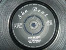 DON DRUMMOND AND HIS BAND  -  DON DE LION  (SKA)  45