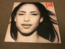 DOUBLE ALBUM VINYL 2LP 16T SADE THE BEST OF (SMOOTH OPERATOR/KISS OF LIFE)
