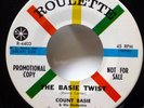 COUNT Basie 45 the Trot / the Basie Twist ROULETTE jazz promo VG Ct429