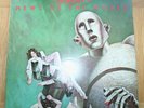 QUEEN NEWS OF THE WORLD LP AMAZING PRISTINE N/MINT UK 1ST ISSUE VINYL 2/3 MATRIX