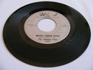 THE FABULOUS PEPS - WITH THESE EYES / I'VE BEEN TRYING - WEE 3