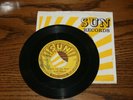 ELVIS PRESLEY VINYL 45 BABY LETS PLAY HOUSE SUN SIGNED PUSH MARKS