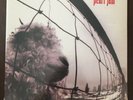 Pearl Jam VS Original 1993  Vinyl LP Epic Associated Z 53136 Still Sealed