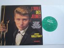 LP 33 T VINYLE 25 CM , JOHNNY HALLYDAY L ' IDOLE DES JEUNES , COMME NEUF .