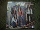 THIN LIZZY----FIGHTING---VINYL ALBUM