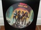 KISS LOVE GUN PICTURE DISC LP RE