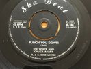 Joe White Chuck Barry - Punch You Down / Tommy McCook Skatalites - Cotton Tree