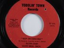 Funk Breaks 45 ALVIN CASH SCOTT BROS. ORCH Keep On Dancing TODDLIN' TOWN HEAR