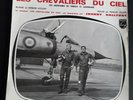 Rare 45tours - Johnny Hallyday , les chevaliers du ciel, pochette noir et blanc