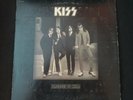 KISS 
