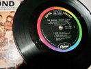 THE BEATLES,,, VERY RARE SINGLE FROM USA,,, CAPITOL 33 COMPACT,,  SXA -2080