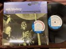 ART BLAKEY BIG BEAT BLUE NOTE BNST 84029 STICKER SHRINK STEREO JAPAN Vinyl LP