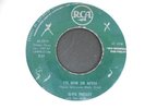 ELVIS PRESLEY It's Now or Never RCA Jamaica Import Press 45 HEAR