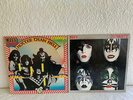 2PC VINTAGE LP VINYL RECORD KISS HOTTER THAN HELL & DYNASTY