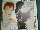 DAVID BOWIE MISS-PRESSING SCARY MONSTERS LP. SIDE A IS NOT BOWIE ?
