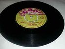GAS/WALKING THE DEAD - CARL BRYAN [REGGAE INST.]  7