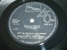 MARVIN GAYE & TAMMI TERRELL No Mountain High Enough - 7