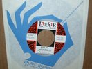 Elegantes Elegants Wake Up / Bring Back Wendy 45 Single Laurie S4KM 4410