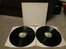 THE BEATLES, WHITE ALBUM VINYL LP, Number 040186