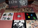 QUEEN - Hitbox (seltene 4-LP-Box) plus gelbe Shape-Single