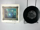 BEATLES - STRAWBERRY FIELDS FOREVER/ PENNY LANE -STICKER  - VINYL 45 RPM RECORD.
