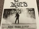 THE DEFECTS- RIOT FREE ZONE  -  BLUE WAX ( SLF , UNDERTONES , OUTCASTS . RUDI )