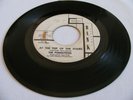 THE FORMATIONS - AT THE TOP OF THE STAIRS / MAGIC MELODY - BANK