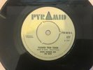 TOUGHER THAN TOUGH (RUDIE IN COURT) / DERRICK MORGAN, RARE ROCKSTEADY 45 HEAR