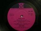 THE KINKS KINDA KINKS  LP VINYL RECORD 1965 PYE  MONO ORIGINAL RAY DAVE DAVIES