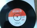 THE KING IS BACK-KING ROCKY.VINYL.7