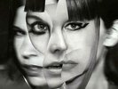 Sleater-Kinney - The Center Won't Hold [Deluxe Edition w/ 7