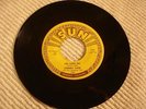 SUN 355 JOHNNY CASH Oh Lonesome Me / Life Goes On M-