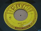 RARE R&B BLUES 45 -RUFUS THOMAS JR. - BEAR CAT / WALKING IN THE RAIN - SUN LABEL