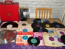 Records Vinyls Mixed Bundle - 78 RPM + 45 RPM + LP's + Red Record Storage Case