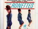 POP/ROCK/GIRL GROUP-RONETTES-WALKING IN THE RAIN/HOW DOES IT FEEL-PHILLES 123