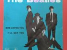 THE BEATLES (45 RPM - ITALY) QMSP 16347 - SHE LOVES YOU (RARE ALTERNATE EDITION)