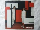 THE WHITE STRIPES 